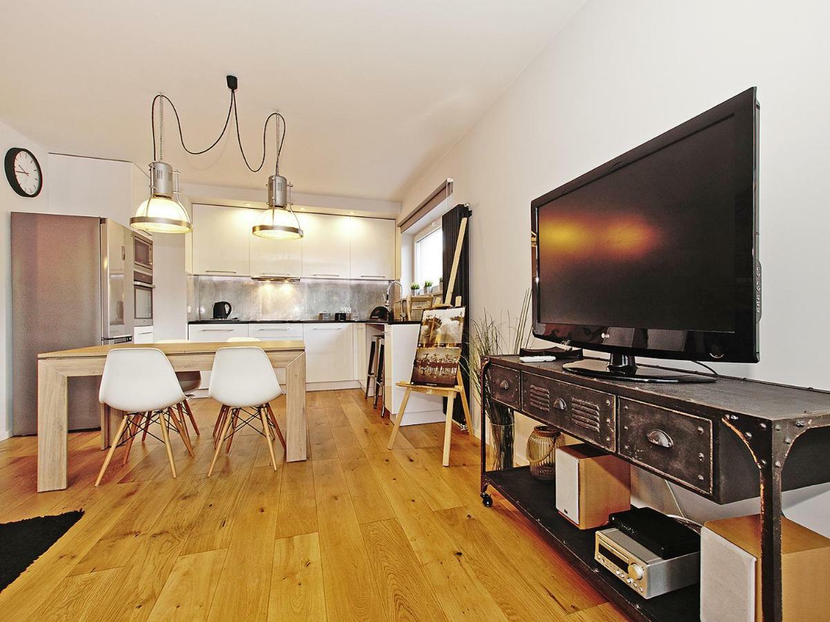 Ferienwohnung Platinium Kartuska Modern Danzig Exterior foto